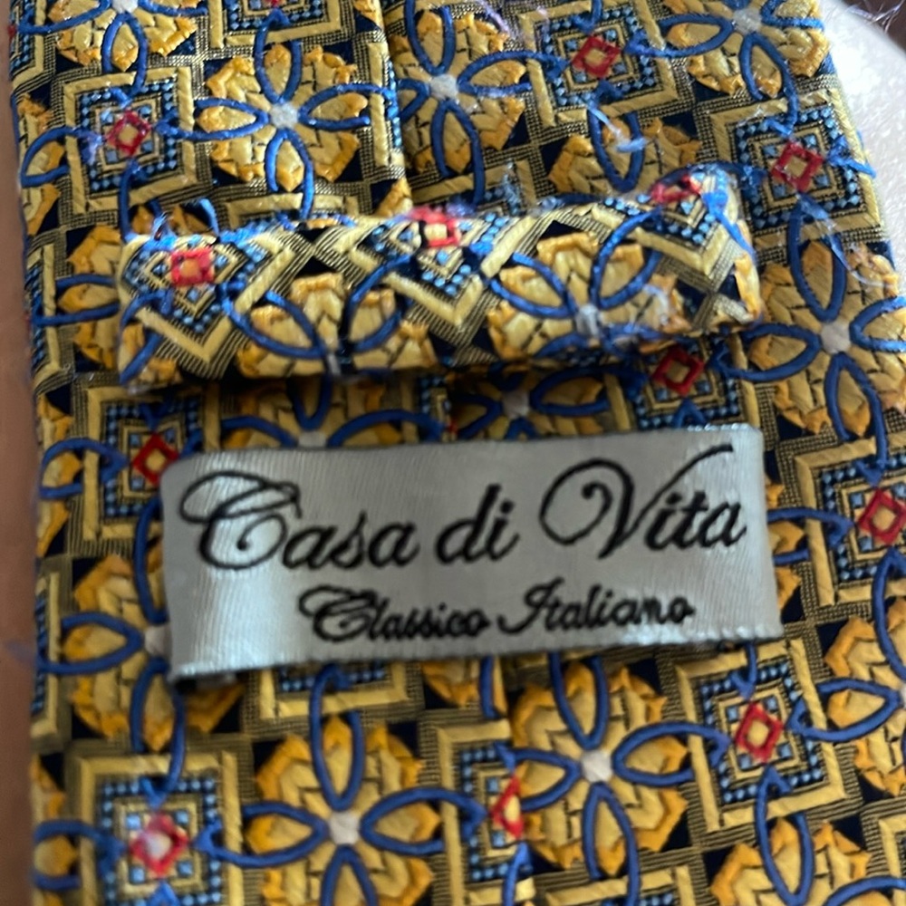 Casa di vita neck tie gently used